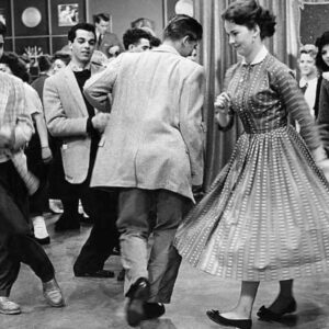 Do You Remember “The Stroll” Dance from the 1950s?