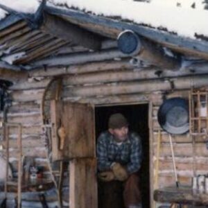 Eldery Man Lived Alone For Nearly 30 Years In The Mountains of Alaska In a Log Cabin Which He Built With His Own Hands