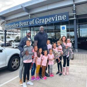 Shaq visits family of 11 and buys them two new cars but his generosity doesn’t end there