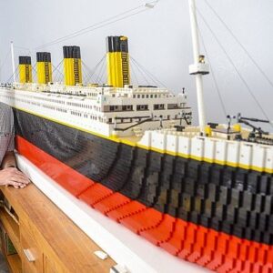 An old man made a model of the Titanic out of 40,000 Legos