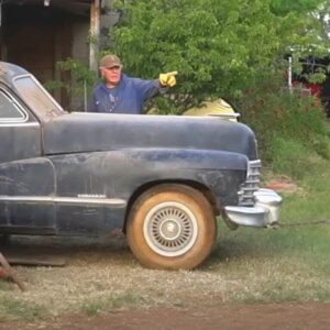 Man fixes his 102-year-old dad’s 1946 Cadillac without telling him and takes him for a spin