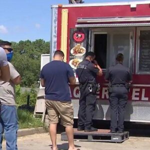 A Heartwarming Story of a Daughter’s Love for Her Struggling Father’s Taco Truck Business