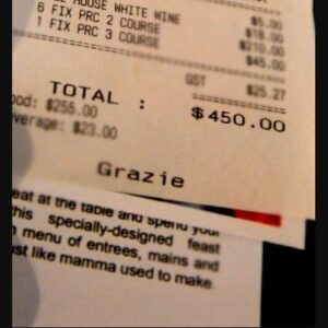My Sister Invited Me to an Upscale Restaurant, Vanished into the Bathroom When It Was Time to Pay the Bills My Sister Invited Me to an Upscale Restaurant, Vanished into the Bathroom When It Was Time to Pay the Bills