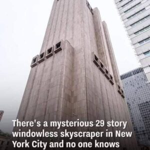 33 Thomas Street: The Mysterious 29-Story Windowless Skyscraper in New York. What’s it use for? 33 Thomas Street: The Mysterious 29-Story Windowless Skyscraper in New York. What’s it use for?