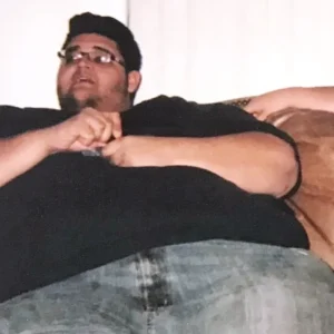The man overcame his melancholy and lost 450 pounds by telling himself: “Never give up on yourself” The man overcame his melancholy and lost 450 pounds by telling himself: “Never give up on yourself”