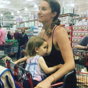 Mom Posts Pic of Her Breastfeeding in Costco and Finally Responds to Backlash Mom Posts Pic of Her Breastfeeding in Costco and Finally Responds to Backlash