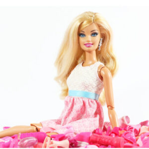 Woman undergoes 43 surgeries to look like Barbie – today people label her a ‘Zombie’