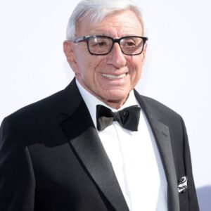 Jamie Farr, a.k.a the cross-dressing Corporal Maxwell Q. Klinger in “MAS*H,” and his wife, Joy, are marking an incredible 60 years of marriage! Jamie Farr, a.k.a the cross-dressing Corporal Maxwell Q. Klinger in “MAS*H,” and his wife, Joy, are marking an incredible 60 years of marriage!