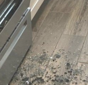 Why Do Oven Doors Shatter and How to Prevent It? – TRUTH HERE !