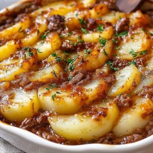 Savory Ground Beef and Potato Bake: A Comforting Classic