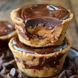 Irresistible Mini Chocolate Peanut Butter Pies: A No-Bake Dream