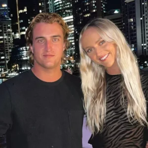 Adult star who slept with 583 men opens up on fiancé abuse and what people say to her dad