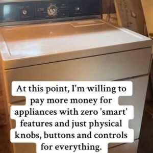 Hand-Washing vs. Machine Washing: How to Choose the Right Laundry Method for Your Life