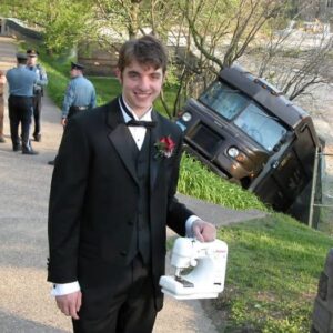 30 Plain Awkward Things On the Internet